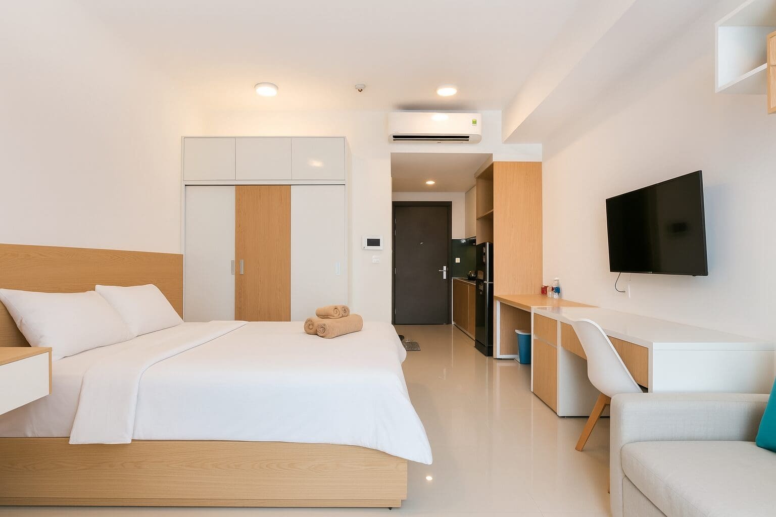 Căn hộ Studio đầy đủ nội thất tại RiverGate Residence Quận 4