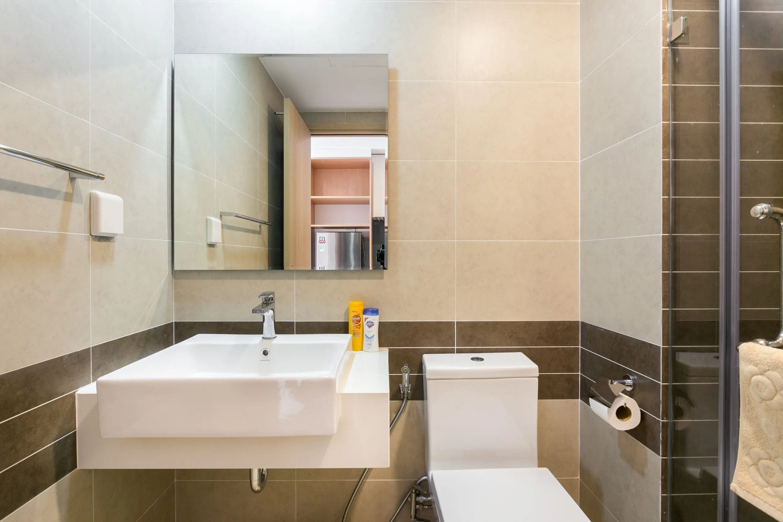Private bathroom in Studio Apartment at RiverGate Residence