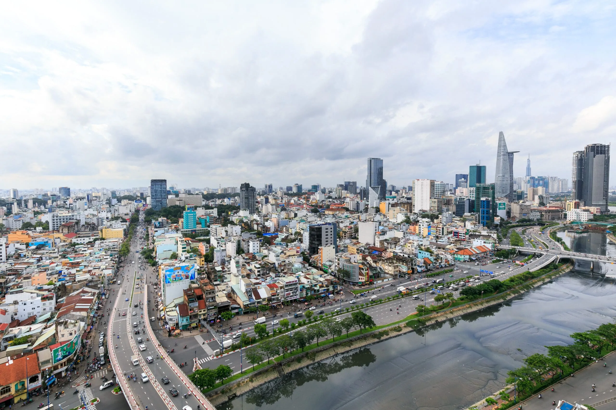 City view from balcony of Three-Bedroom Apartment at RiverGate Residence