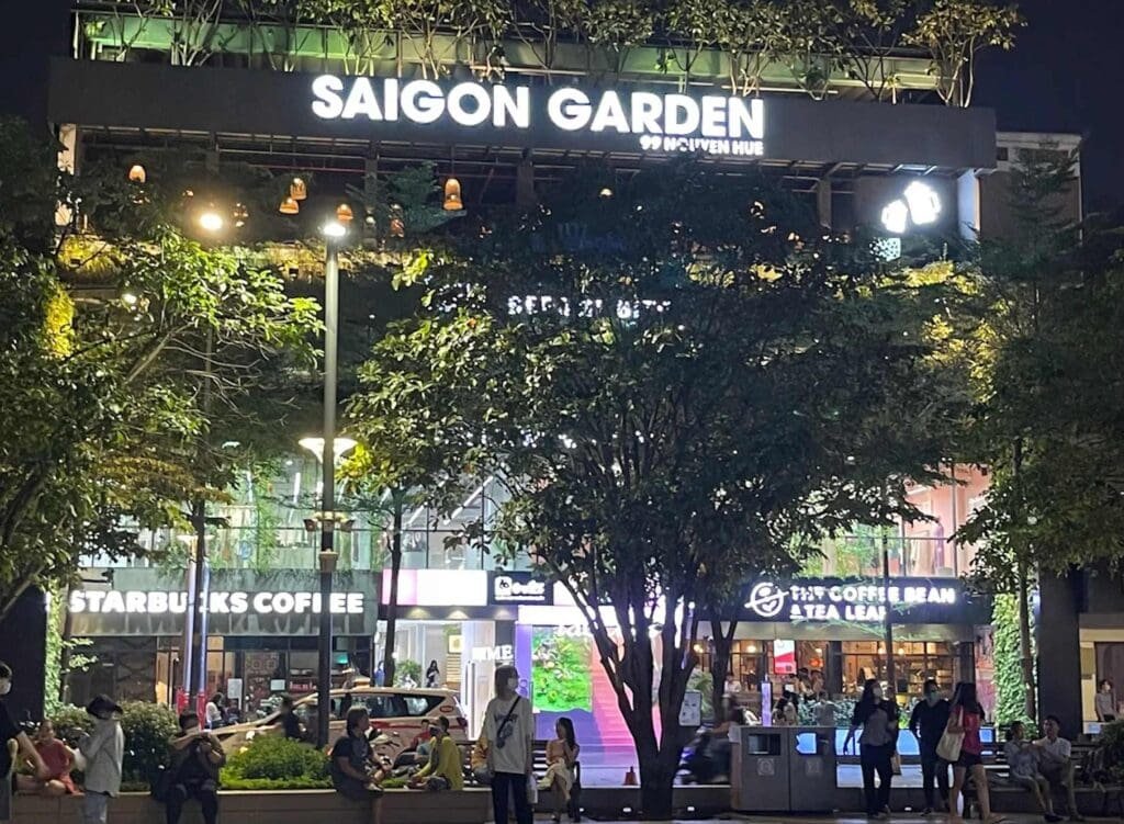 Saigon Garden trên phố đi bộ Nguyễn Huệ – tổ hợp ẩm thực, cafe và mua sắm tại trung tâm Sài Gòn