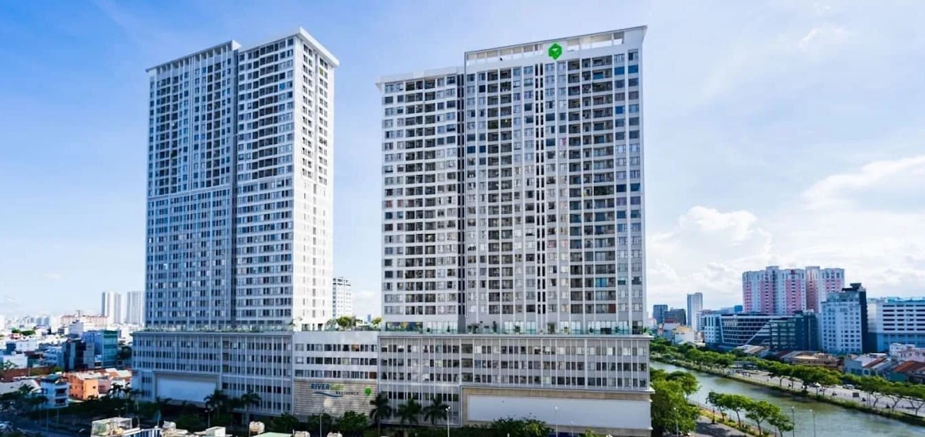 Toà nhà RiverGate Residence tại quận 4 TP.HCM – Dự án do Novaland làm chủ đầu tư