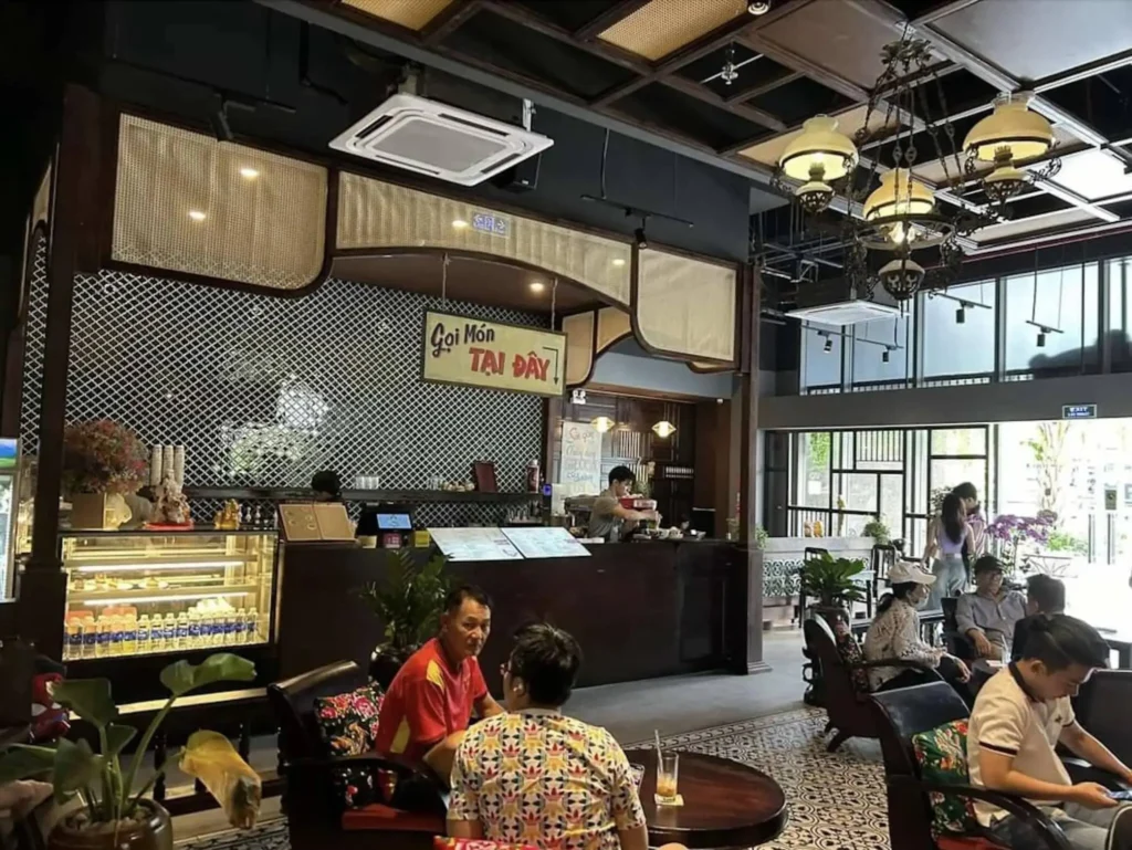 Front counter and ordering area at Co Ba Café RiverGate