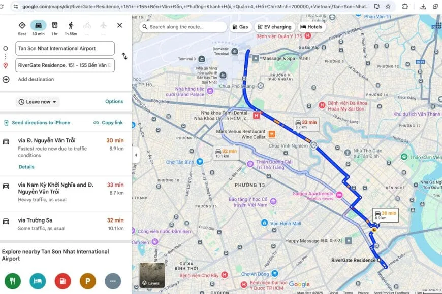 Real-time map directions from Tan Son Nhat International Airport to RiverGate Residence in Ho Chi Minh City, showing fastest driving routes and traffic conditions.