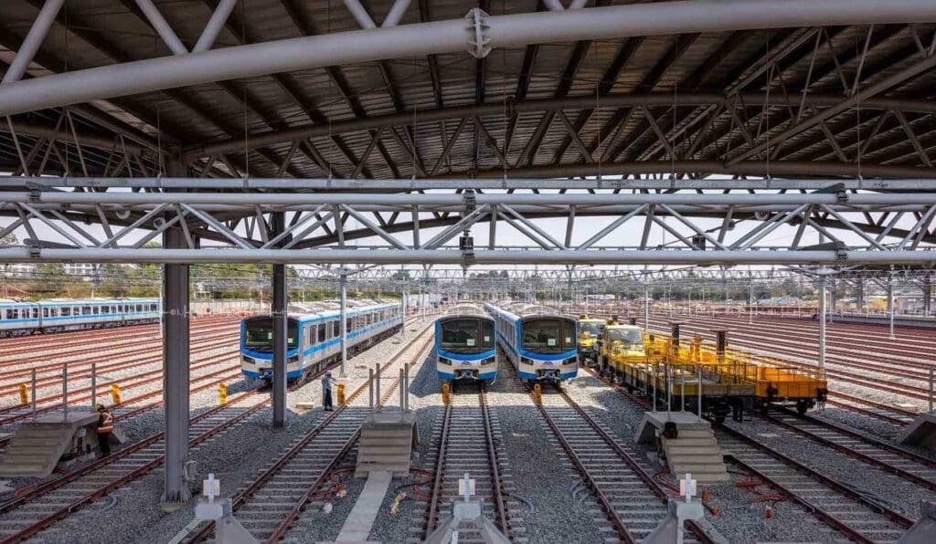 Tàu Metro số 1 tại Depot Suối Tiên – Tuyến Metro Bến Thành – Suối Tiên TP.HCM