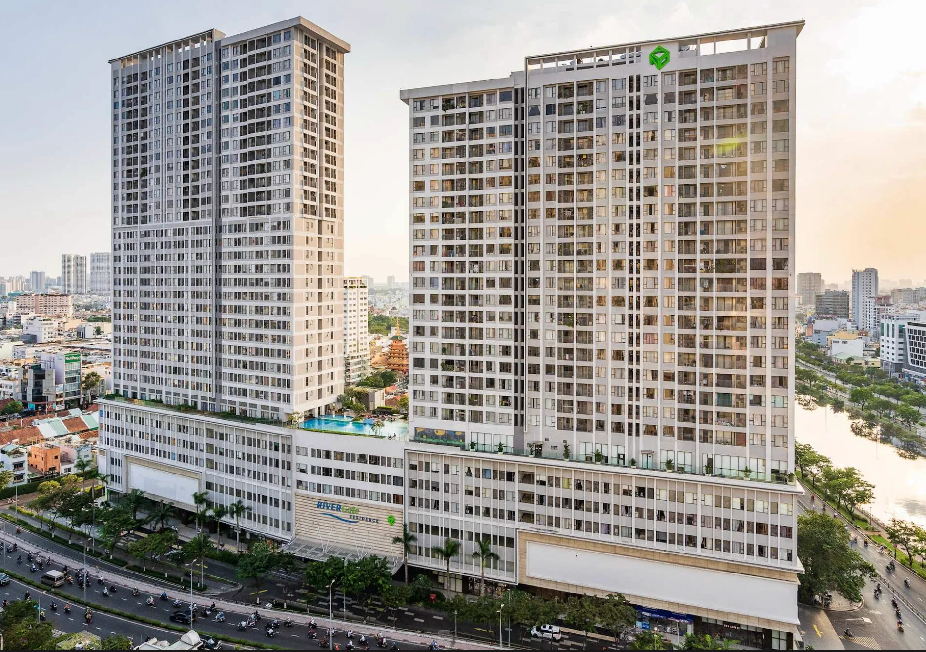 Toàn cảnh RiverGate Residence Quận 4 gần trung tâm TP.HCM